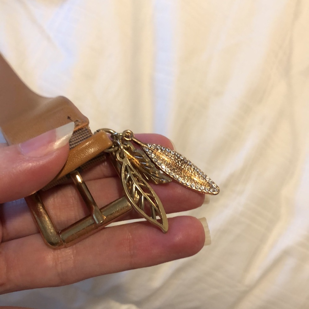 EUC Indigo Rd. Sandals - Picture 8 of 9